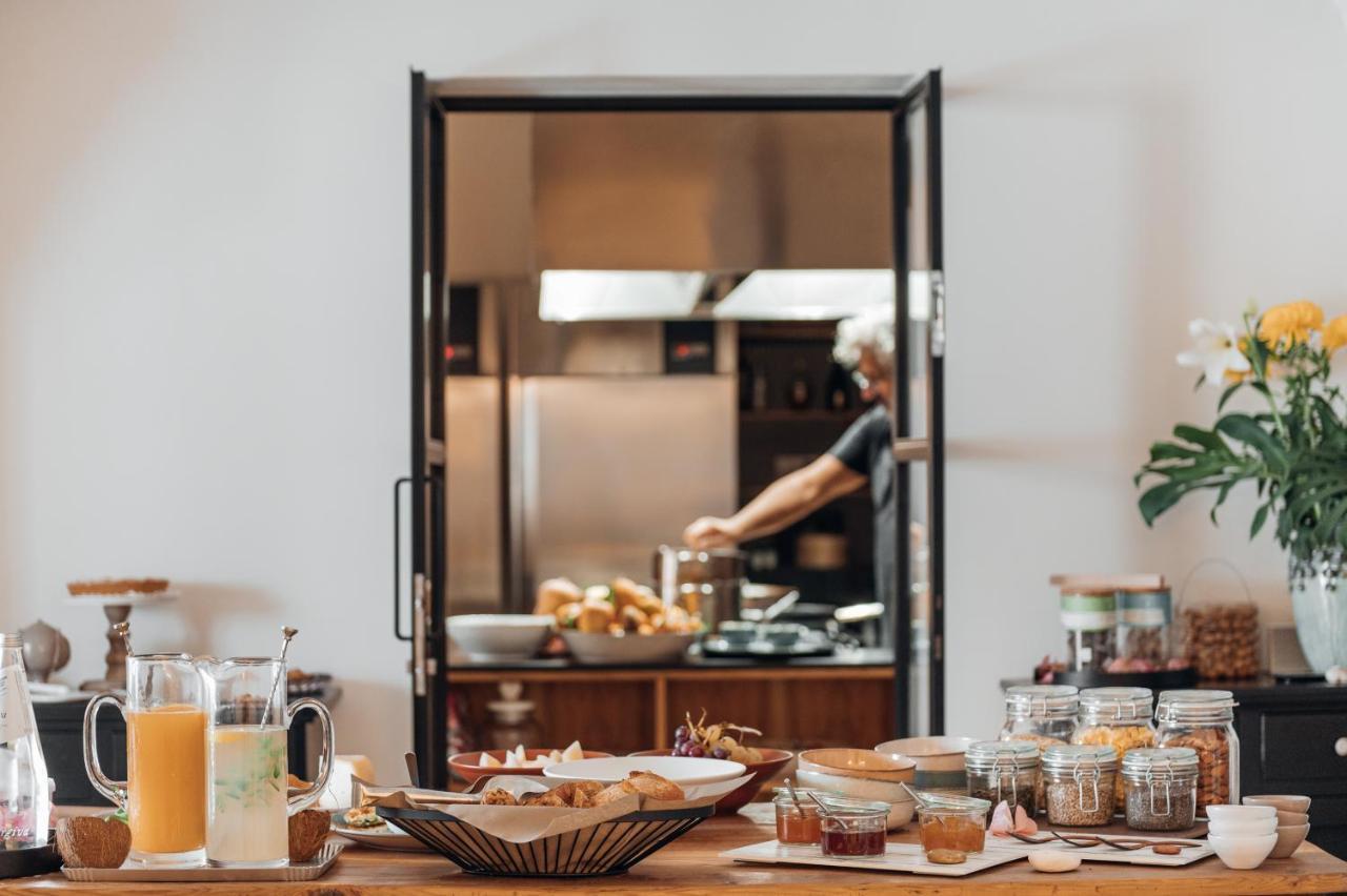 サルヴェ Palazzo Frangipane Bed & Breakfast エクステリア 写真