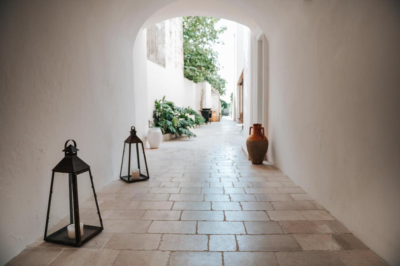 サルヴェ Palazzo Frangipane Bed & Breakfast エクステリア 写真